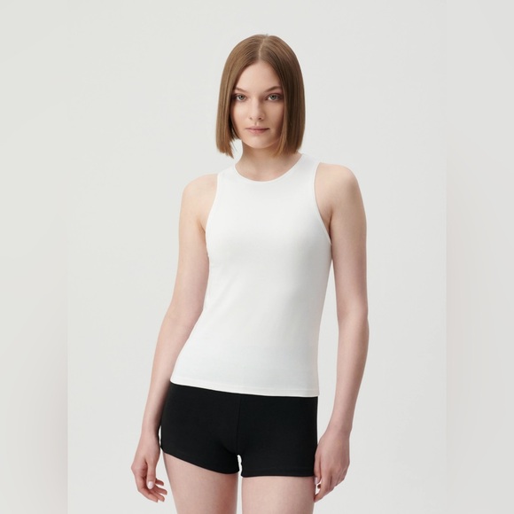 Mustt Have Katie Tank Top. - Picture 2 of 5